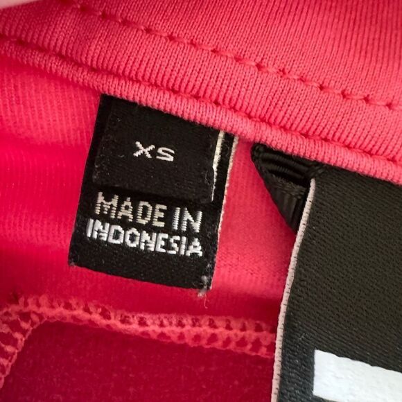 J. Lindeberg Janice Mid Layer Golf Jacket Sz XS Hot Pink Zip Front Performance - Picture 14 of 15